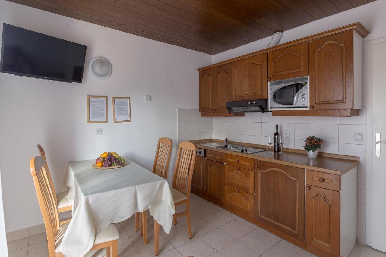 Apartments Fine Stay בלד מראה חיצוני תמונה